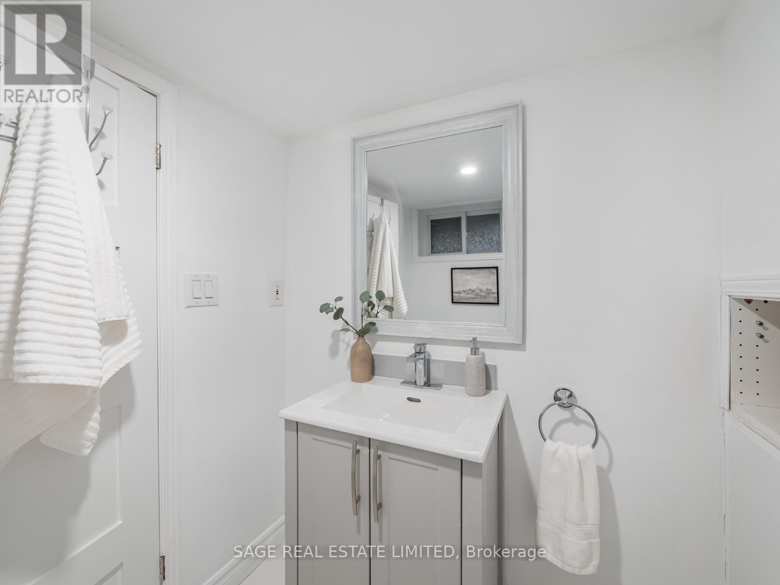 97 BOWMORE ROAD EAST Image 38