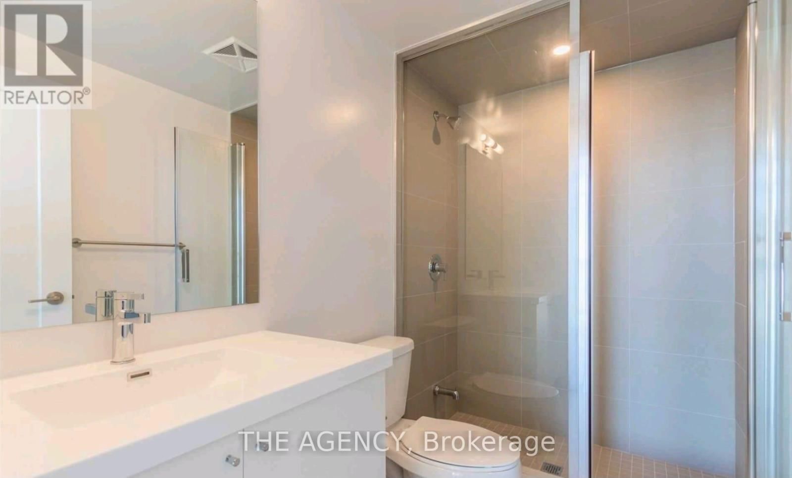 1709 - 2550 SIMCOE STREET NORTH Image 15