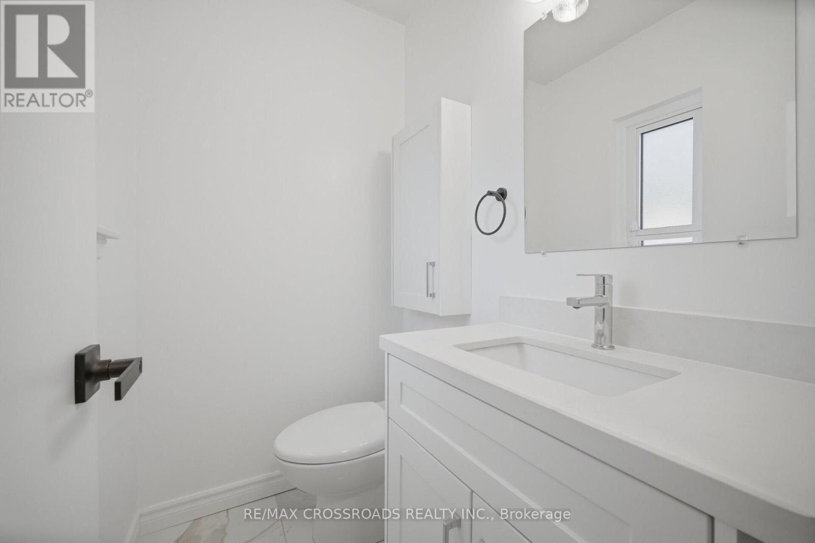 19 PORTICO DRIVE Image 24