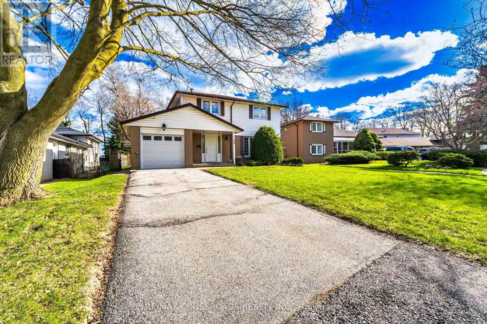 19 PORTICO DRIVE Image 4