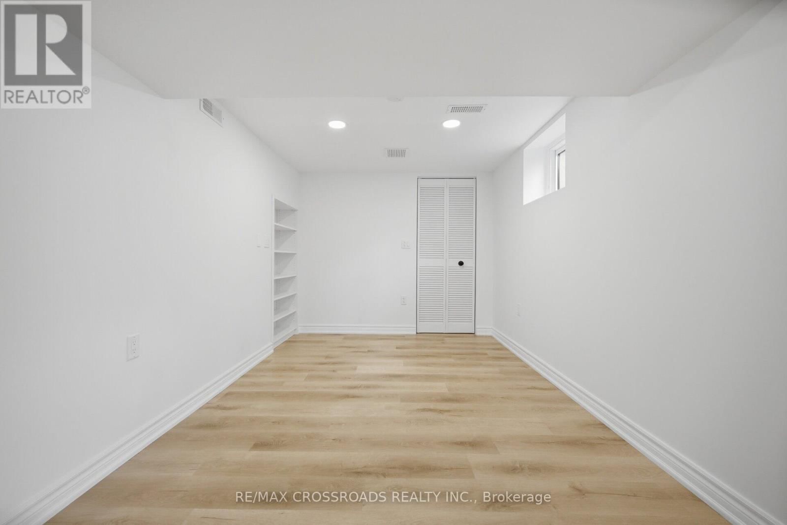 19 PORTICO DRIVE Image 40