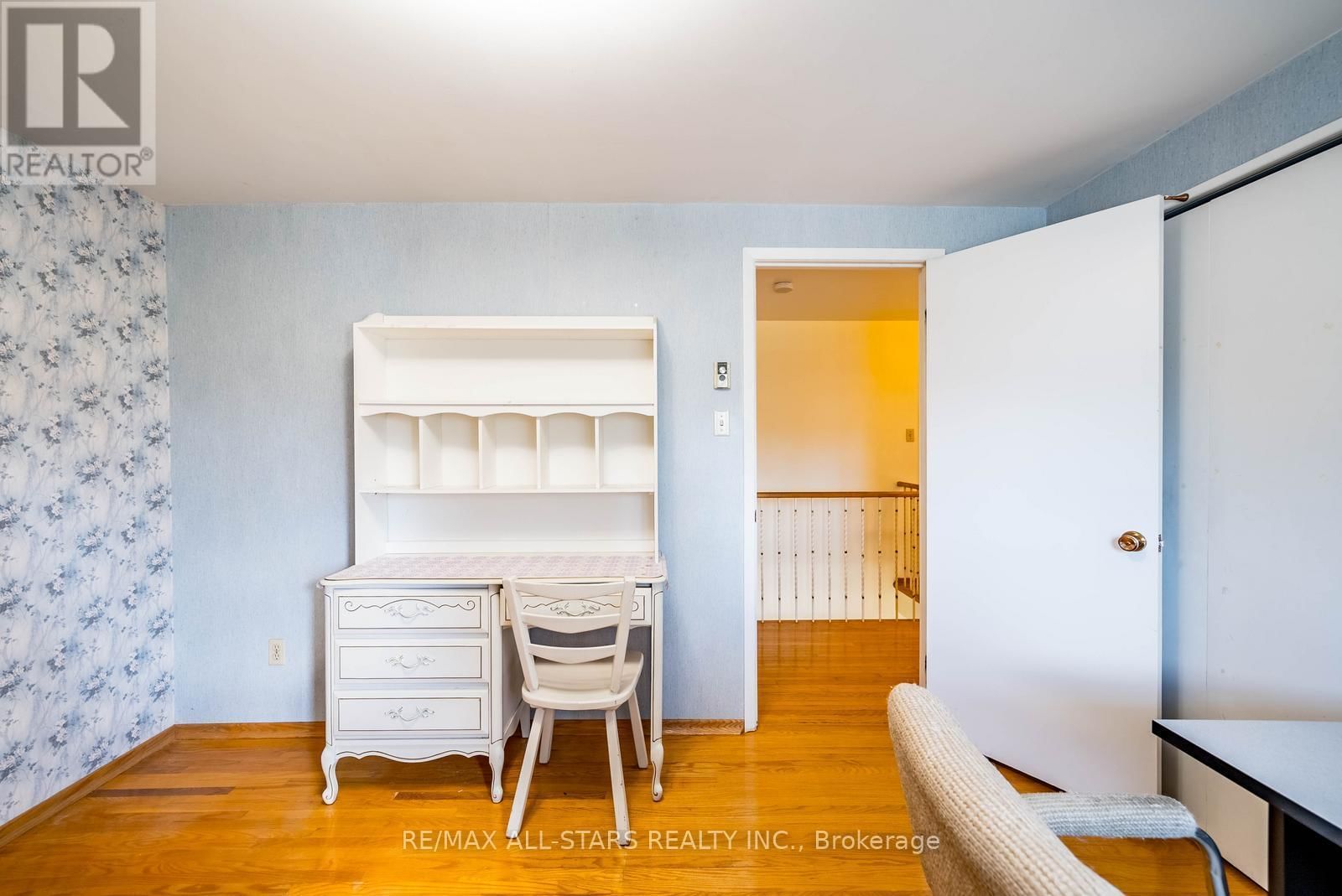 57 GLOXINIA CRESCENT Image 33