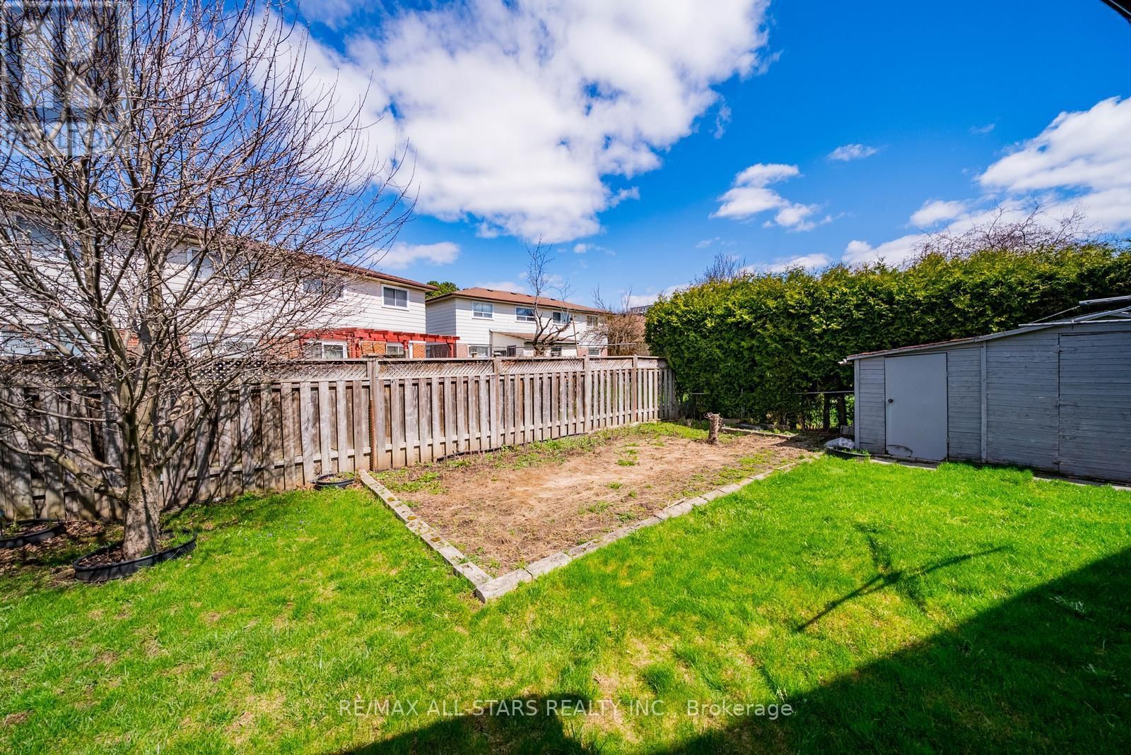 57 GLOXINIA CRESCENT Image 44