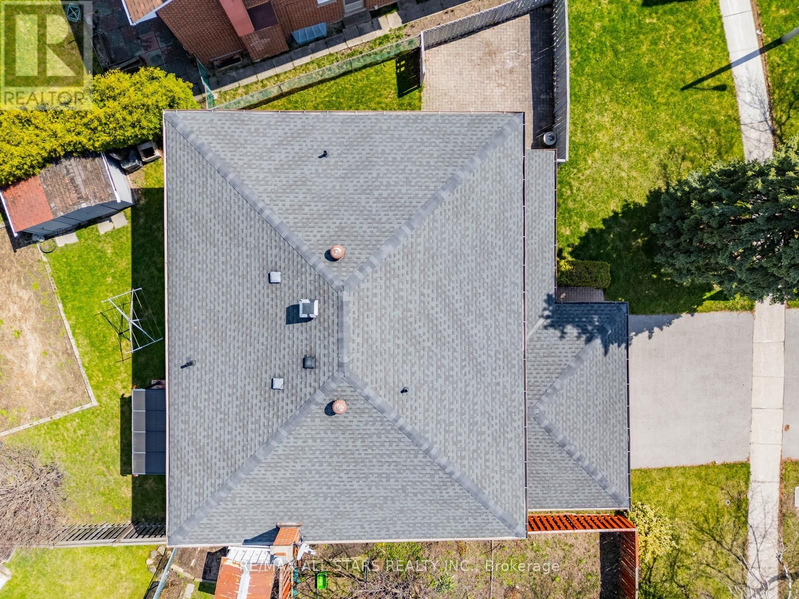 57 GLOXINIA CRESCENT Image 45