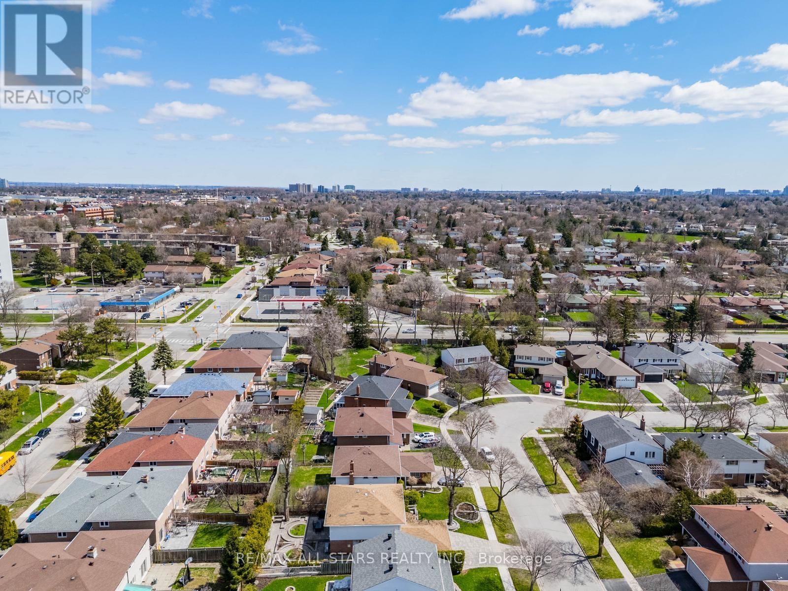 57 GLOXINIA CRESCENT Image 49