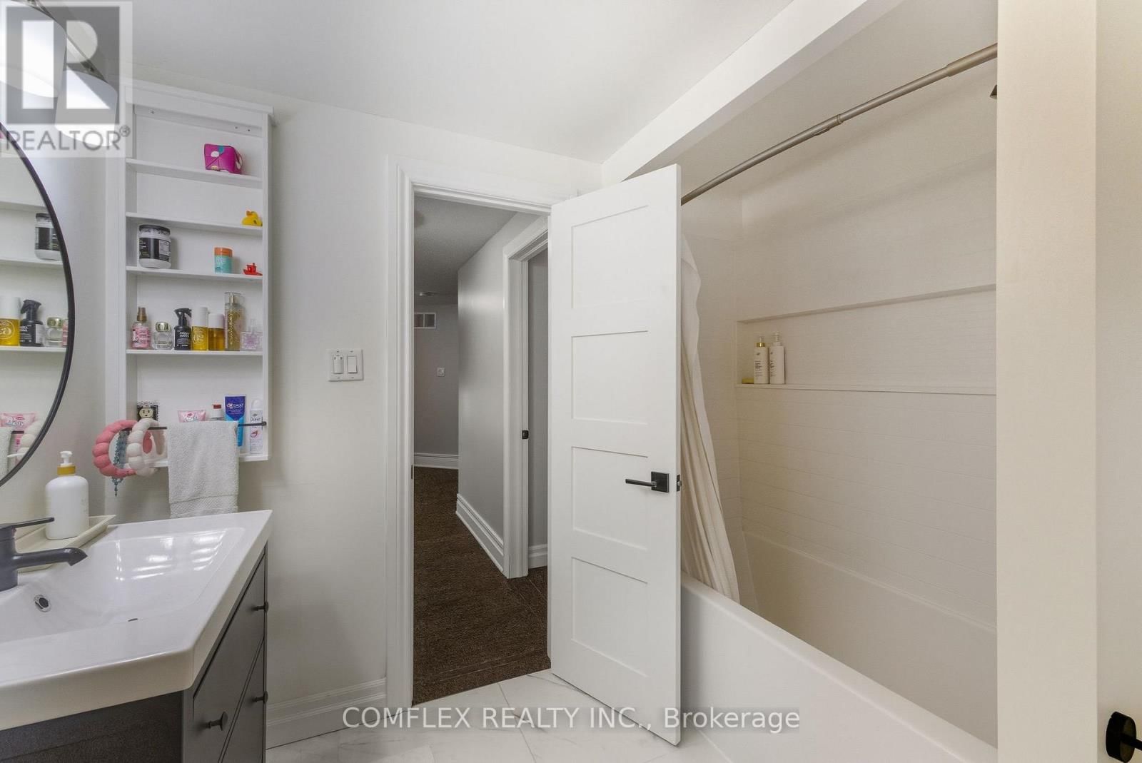 119 ROBERT ADAMS DRIVE Image 43