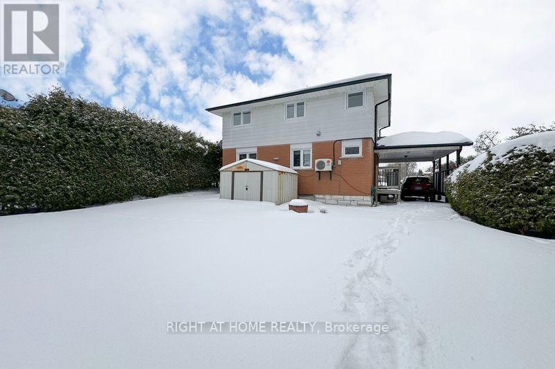 295 CENTRAL PARK BOULEVARD NORTH Image 24