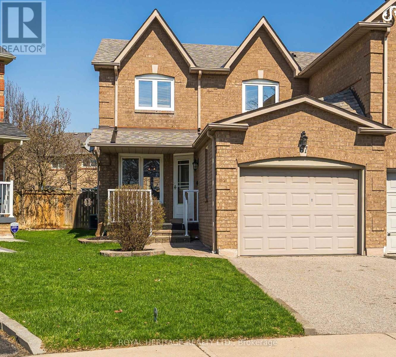 67 HUGHES CRESCENT Image 2