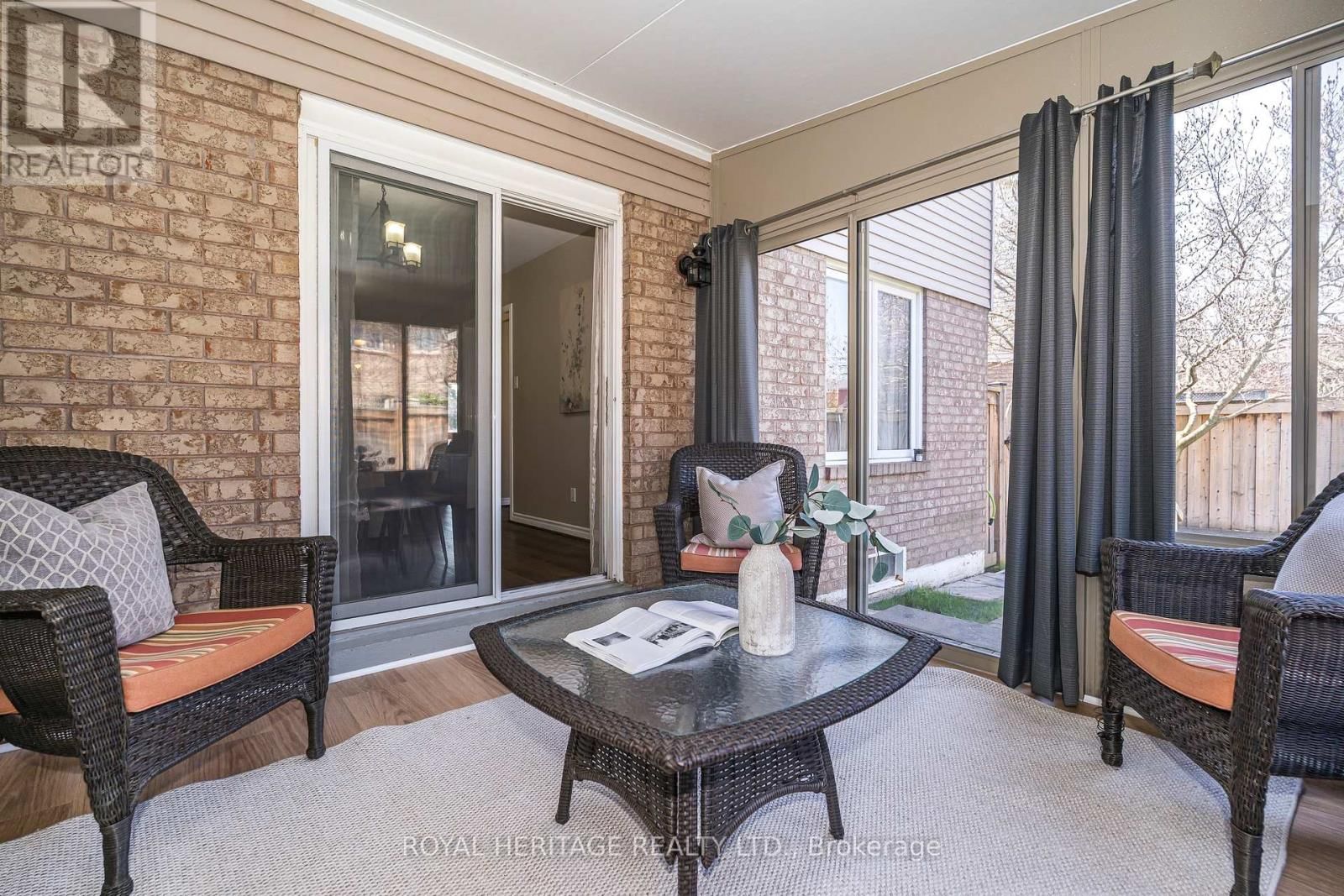 67 HUGHES CRESCENT Image 21