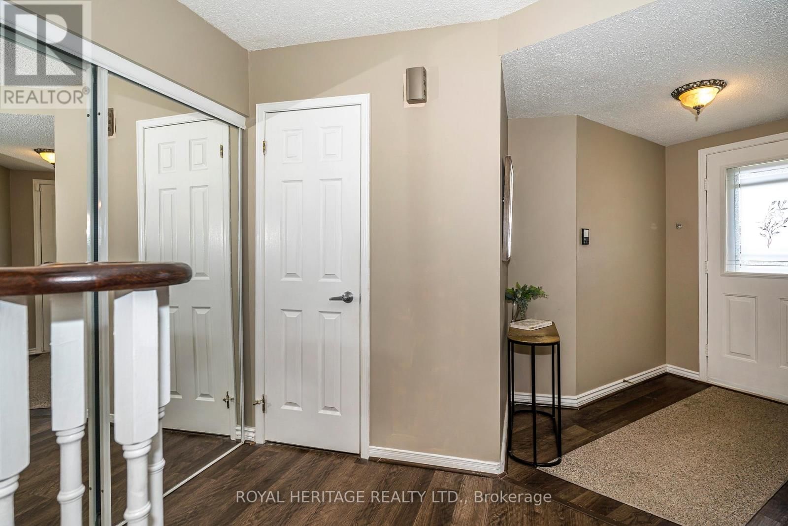 67 HUGHES CRESCENT Image 4