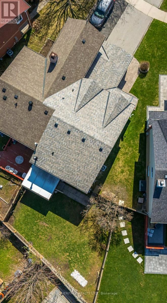 67 HUGHES CRESCENT Image 45