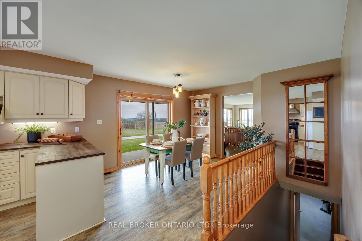 2144 CONCESSION ROAD 9 Image 17