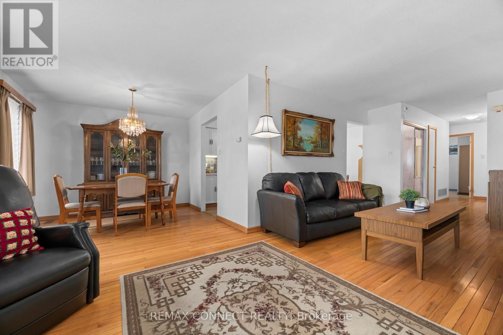 21 WRIGHT CRESCENT Image 6