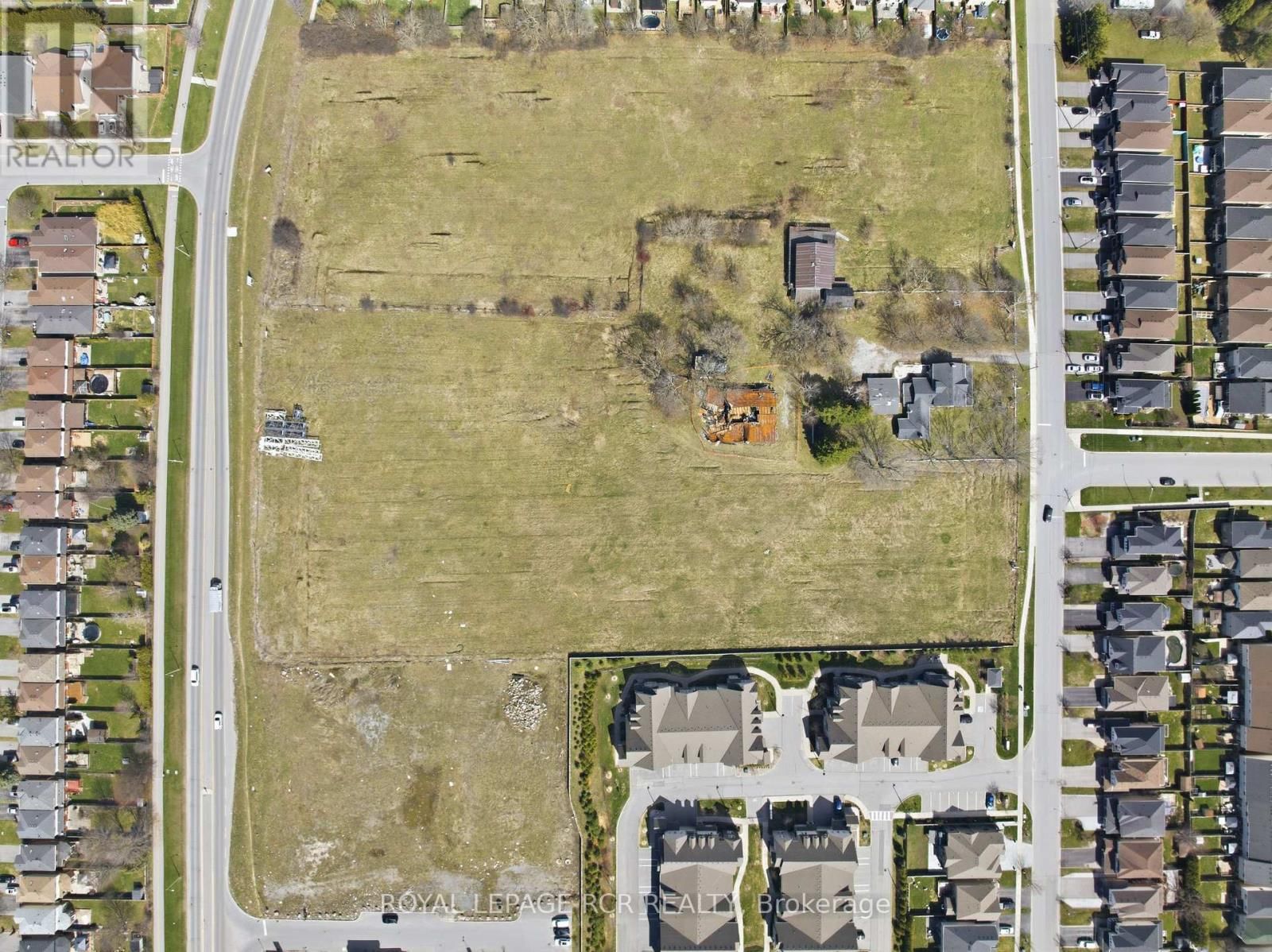 1440 GORD VINSON AVENUE Image 13