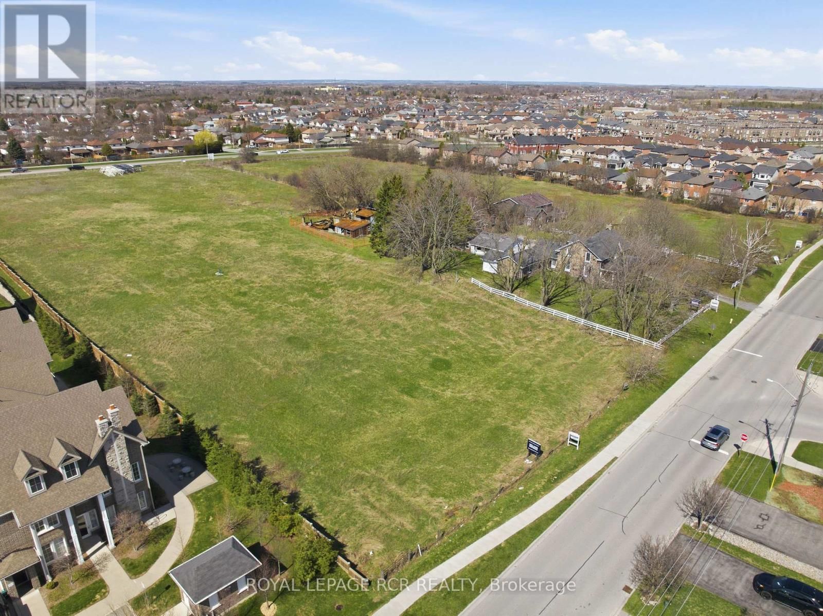 1440 GORD VINSON AVENUE Image 29