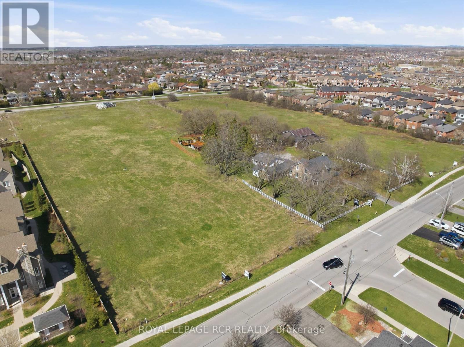 1440 GORD VINSON AVENUE Image 30