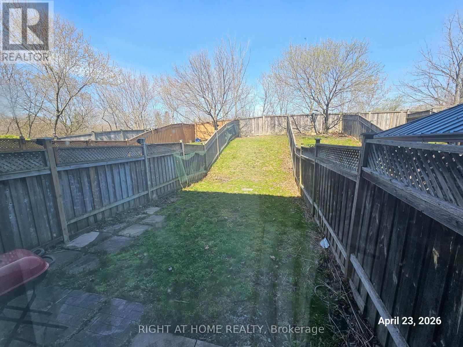 64 CONN SMYTHE DRIVE Image 11