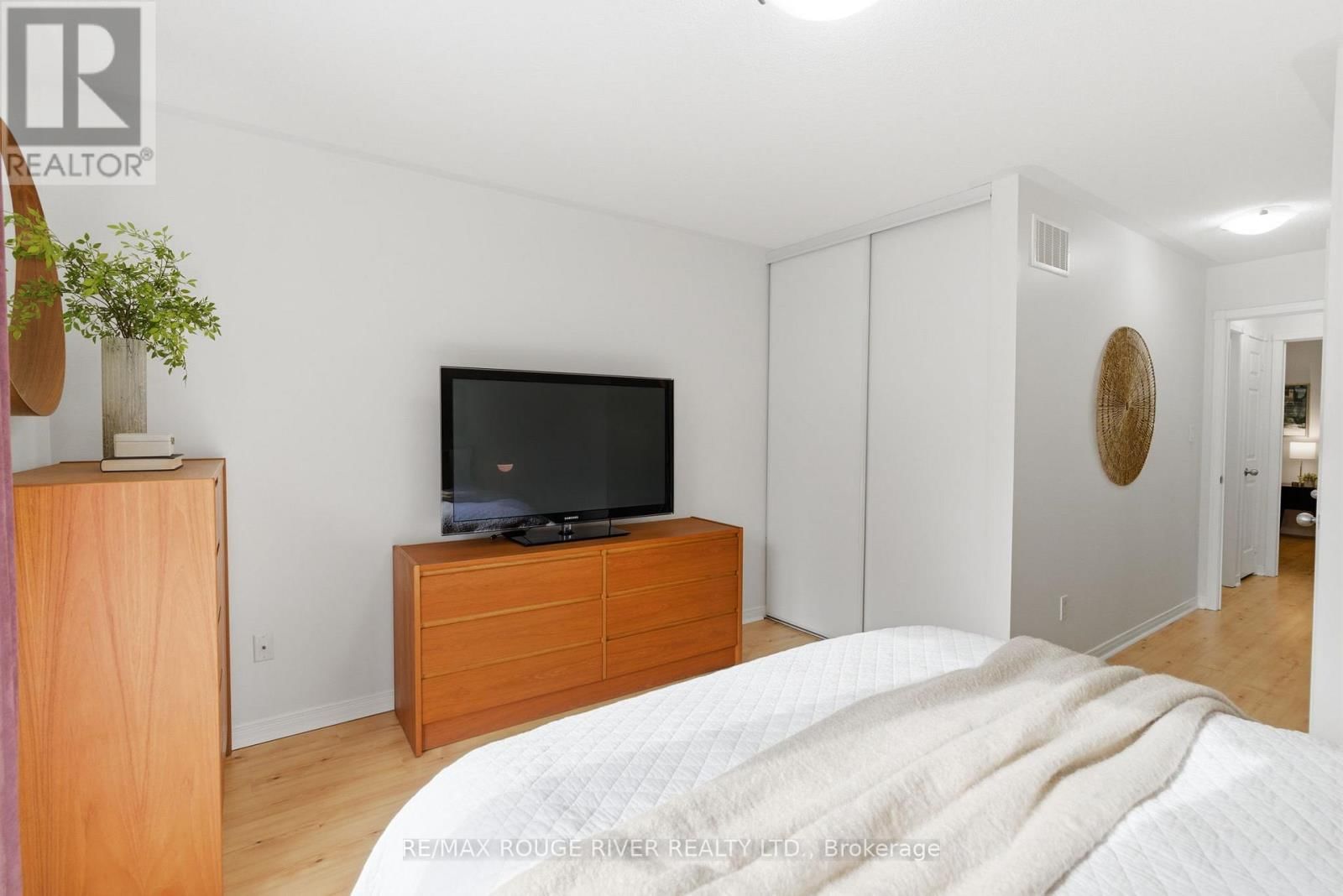 1154 MEATH DRIVE Image 19