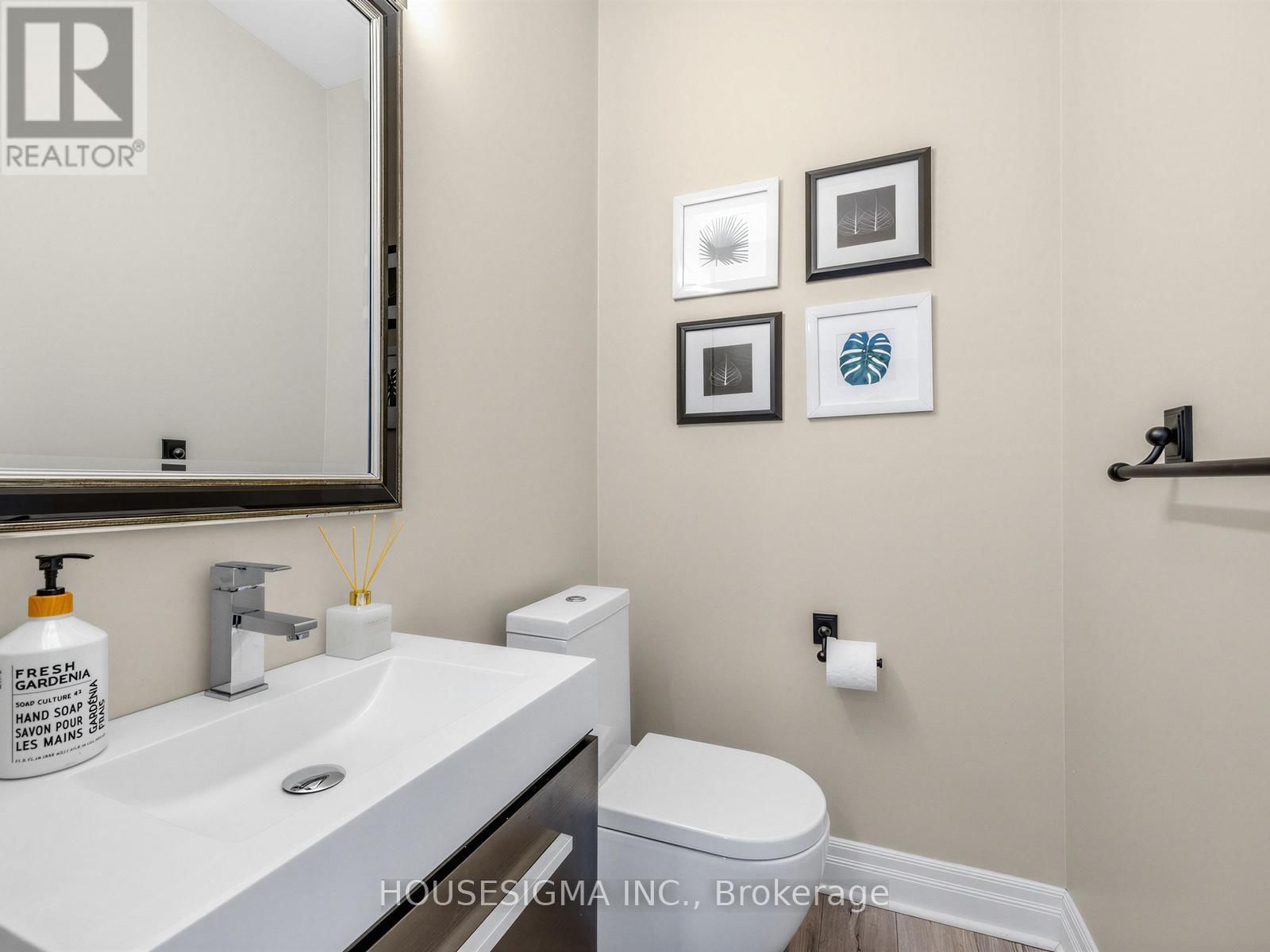 23 TIAGO AVENUE Image 17