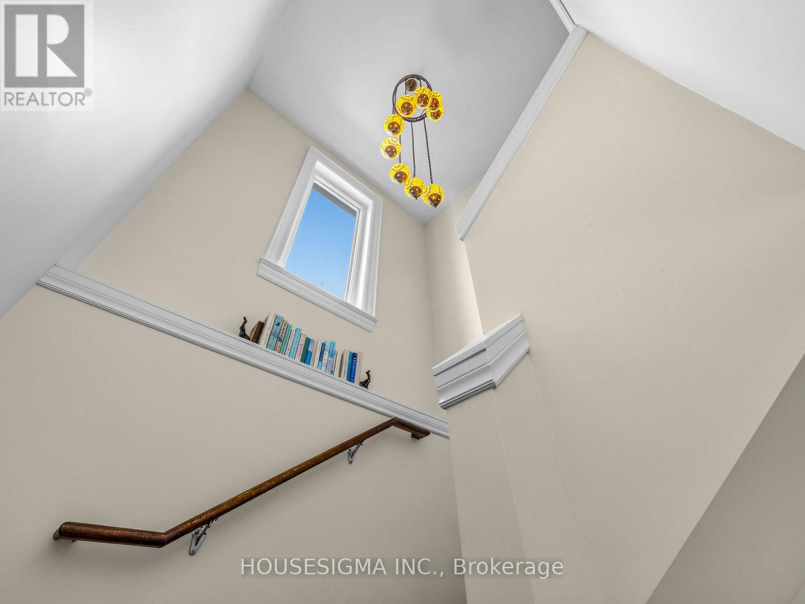 23 TIAGO AVENUE Image 18