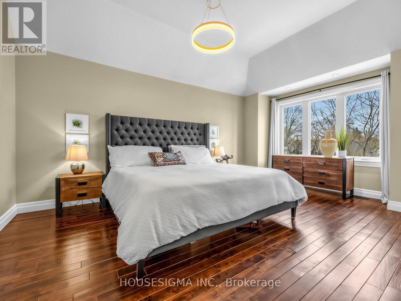 23 TIAGO AVENUE Image 20