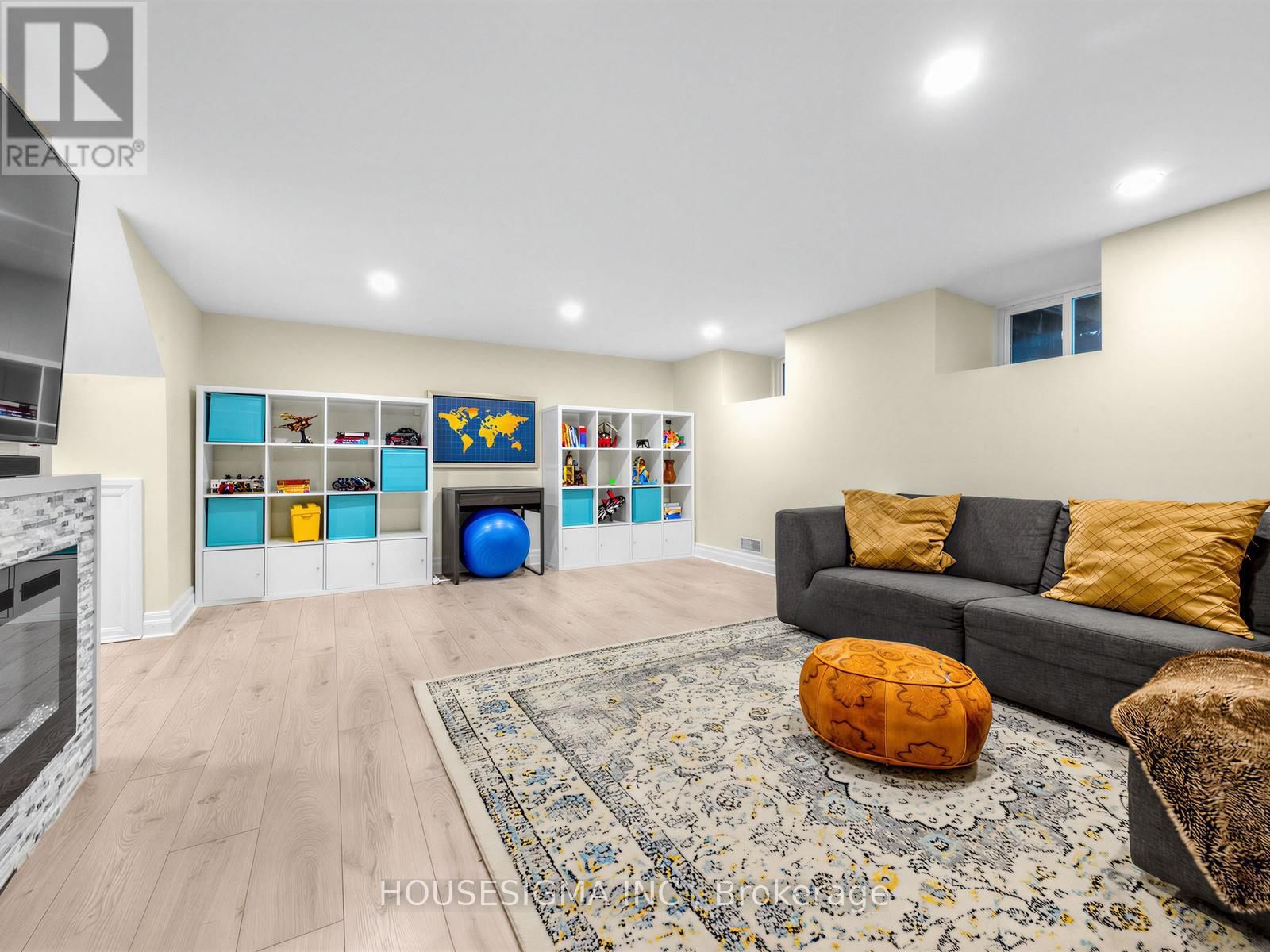 23 TIAGO AVENUE Image 33