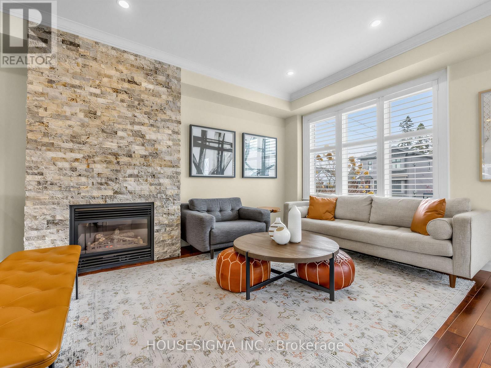 23 TIAGO AVENUE Image 8