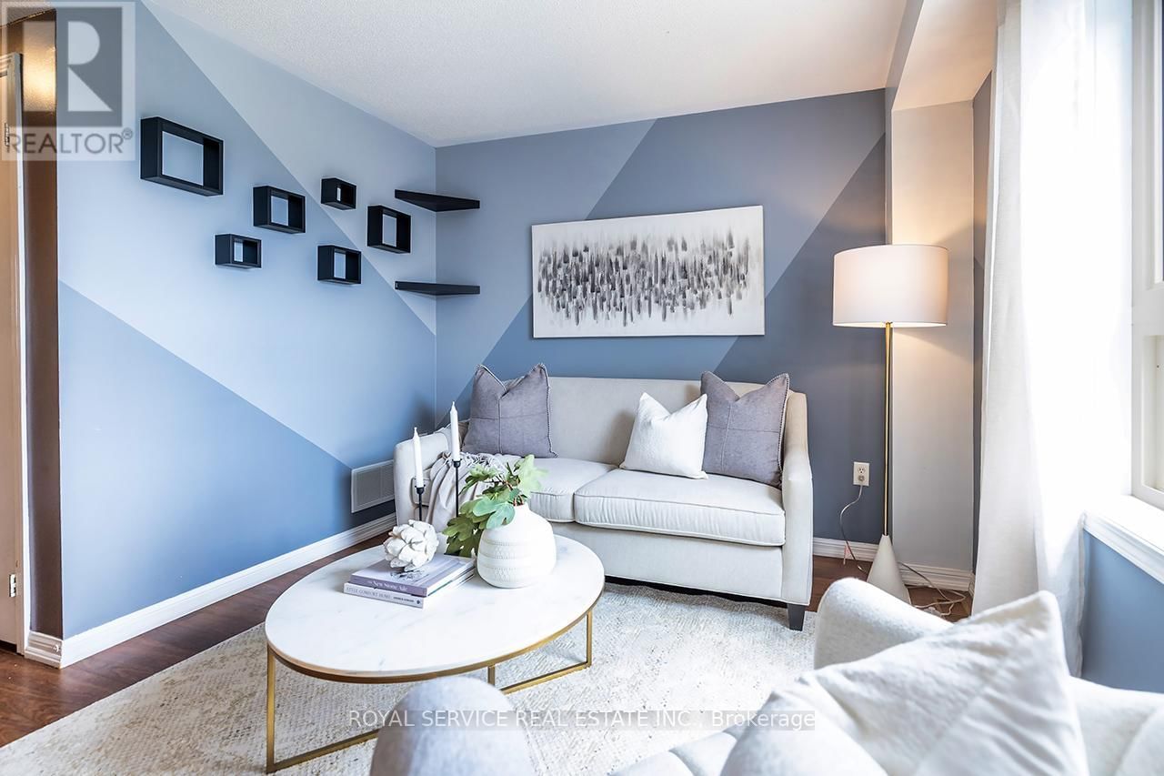 169 SCOTTSDALE DRIVE Image 10