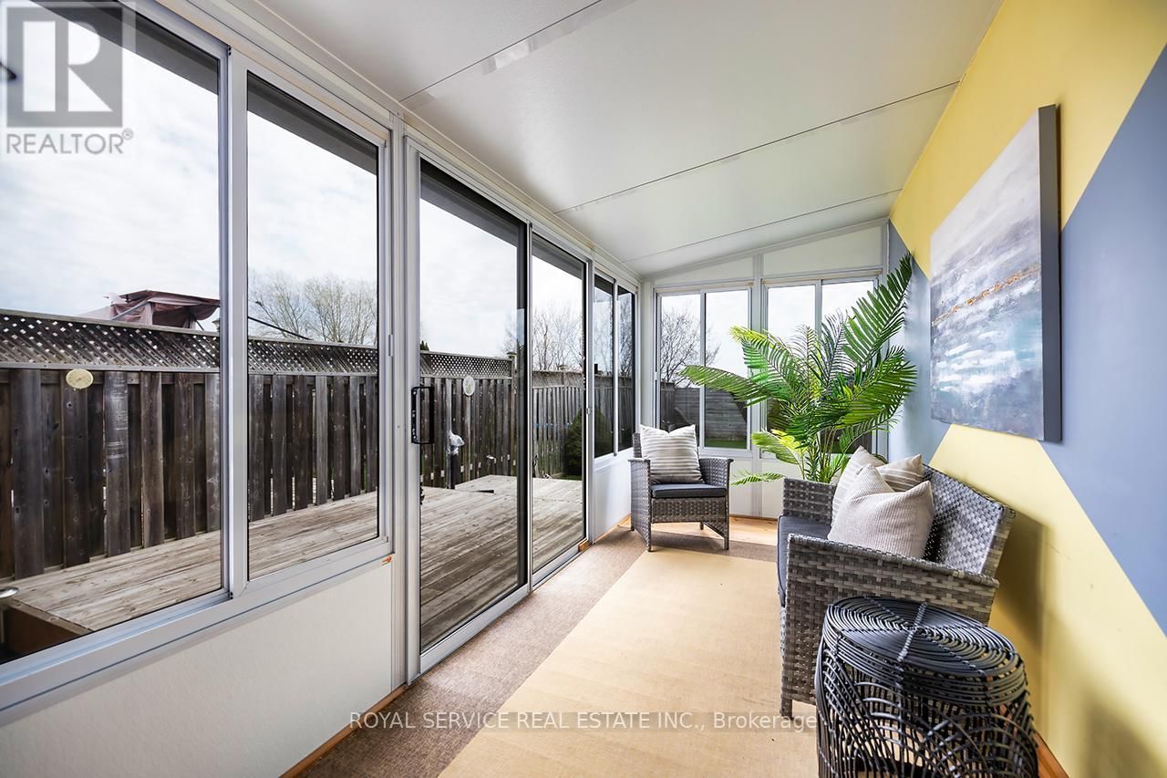 169 SCOTTSDALE DRIVE Image 11