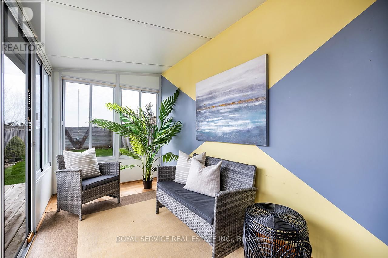 169 SCOTTSDALE DRIVE Image 12