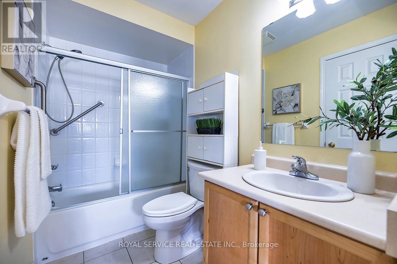 169 SCOTTSDALE DRIVE Image 21