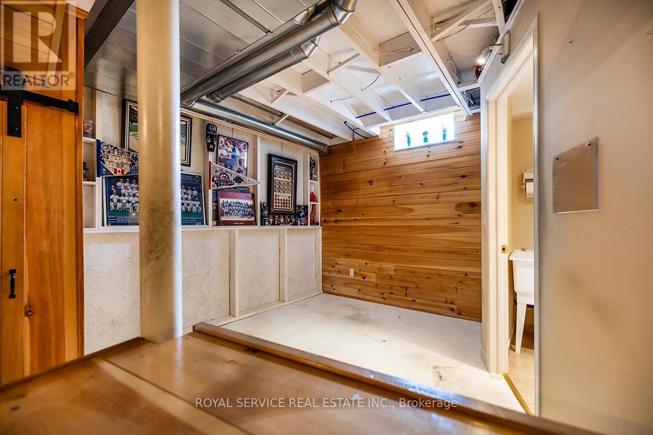 169 SCOTTSDALE DRIVE Image 22