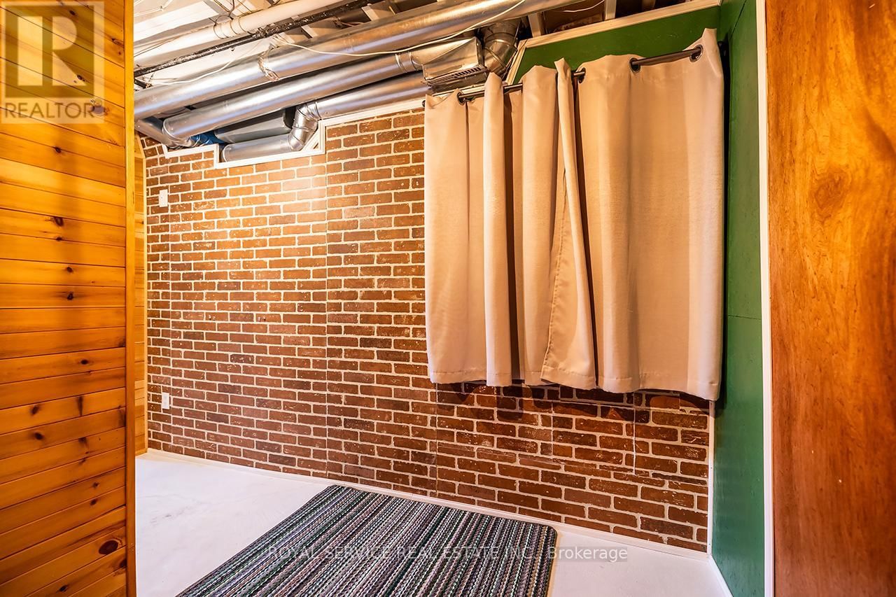 169 SCOTTSDALE DRIVE Image 30