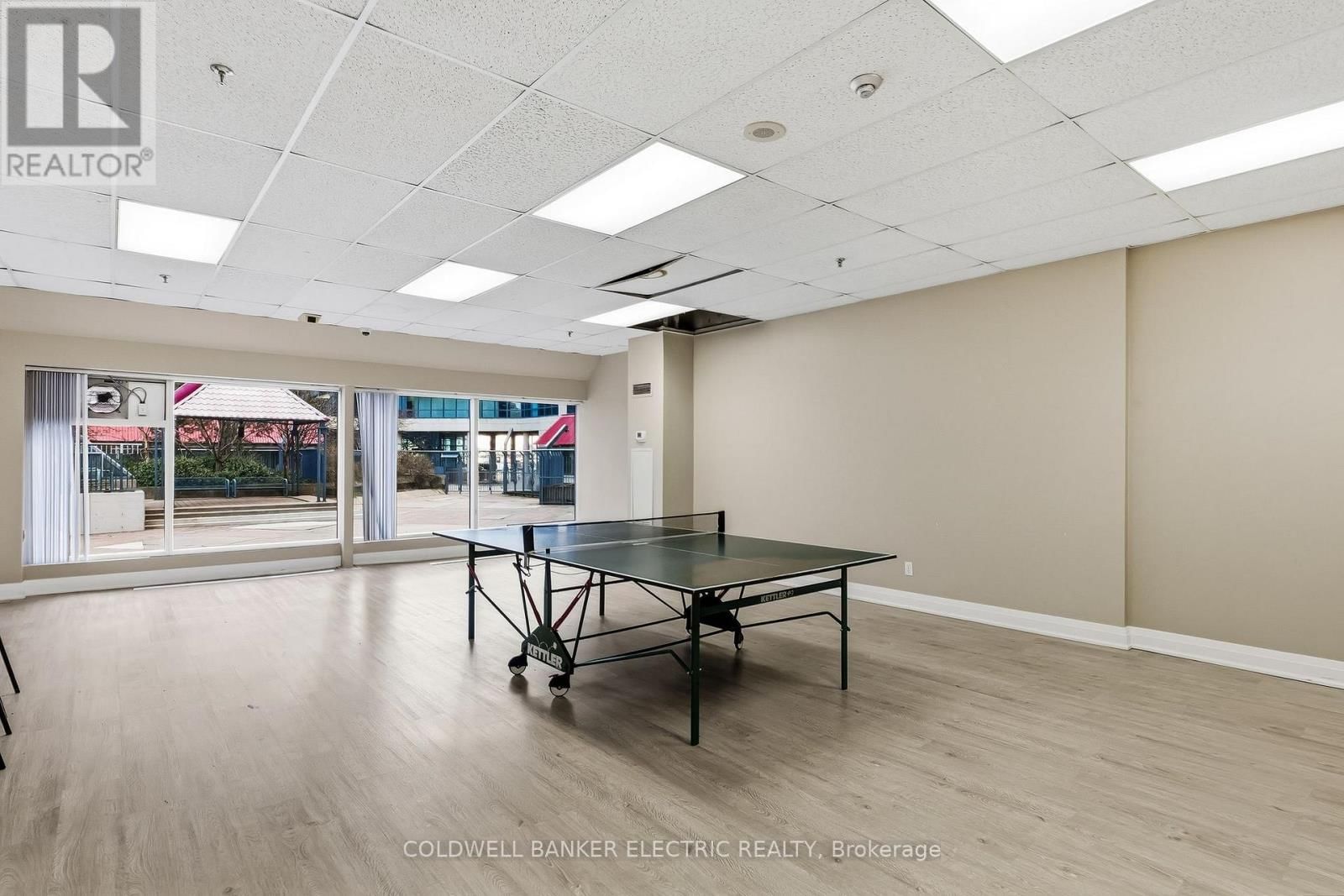 815 - 2550 LAWRENCE AVENUE EAST Image 30