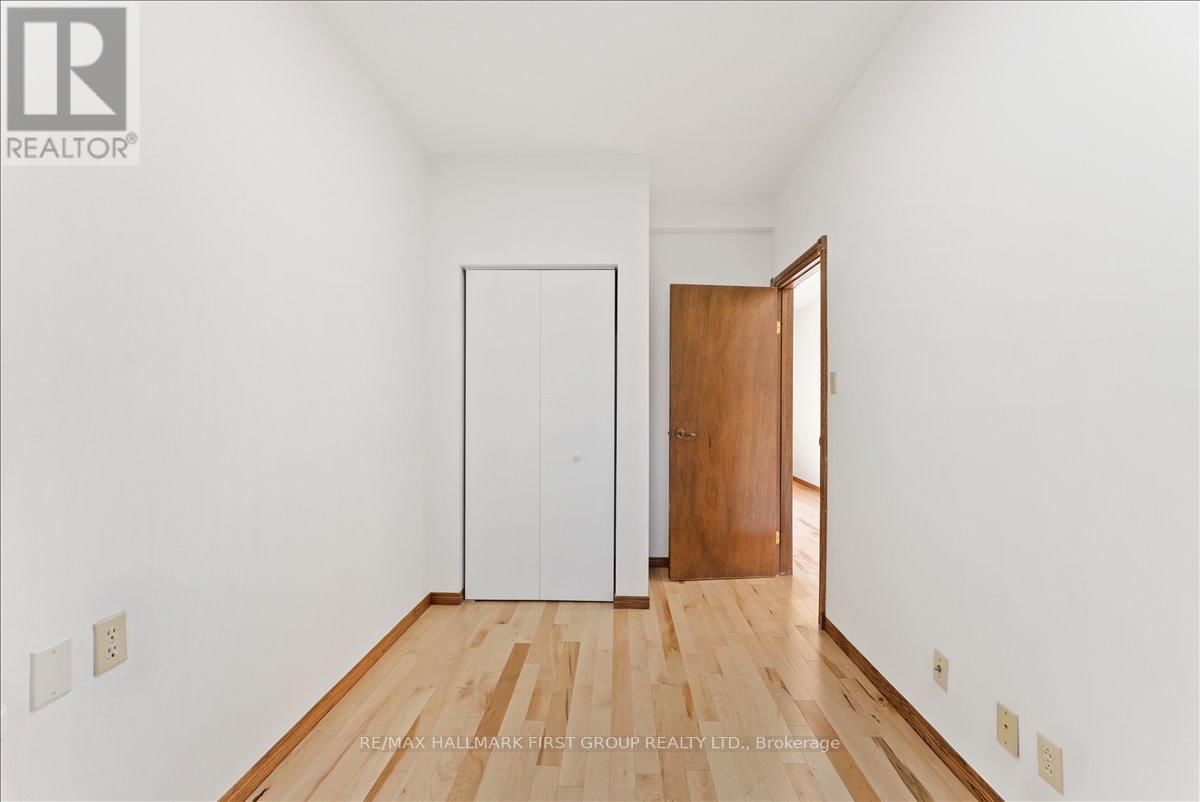 612 WESTSHORE BOULEVARD Image 33