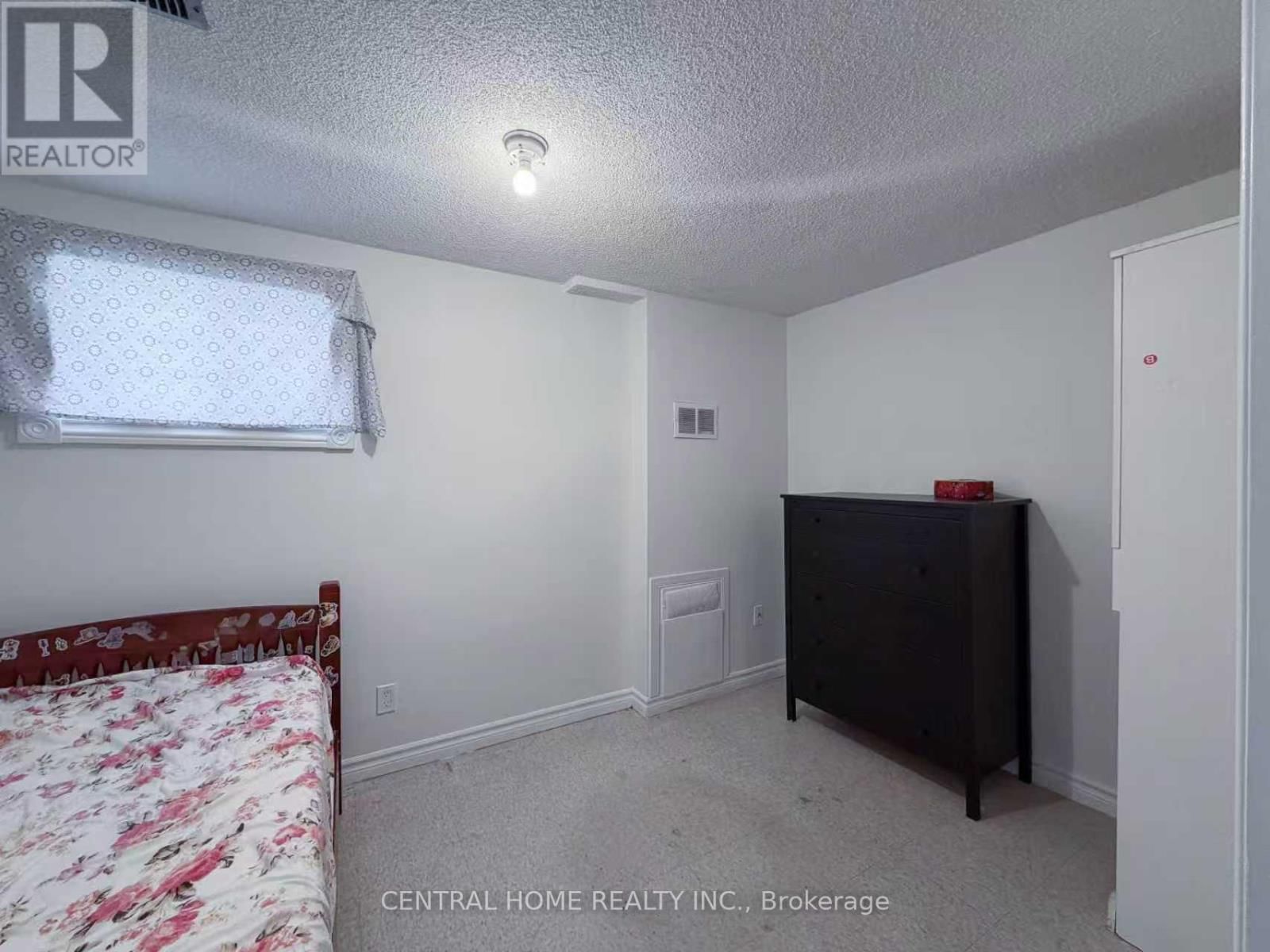 Bsmt - 11 TINETA CRESCENT Image 11