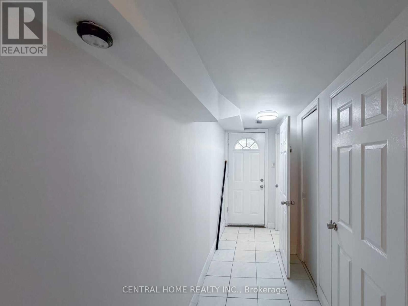 Bsmt - 11 TINETA CRESCENT Image 2