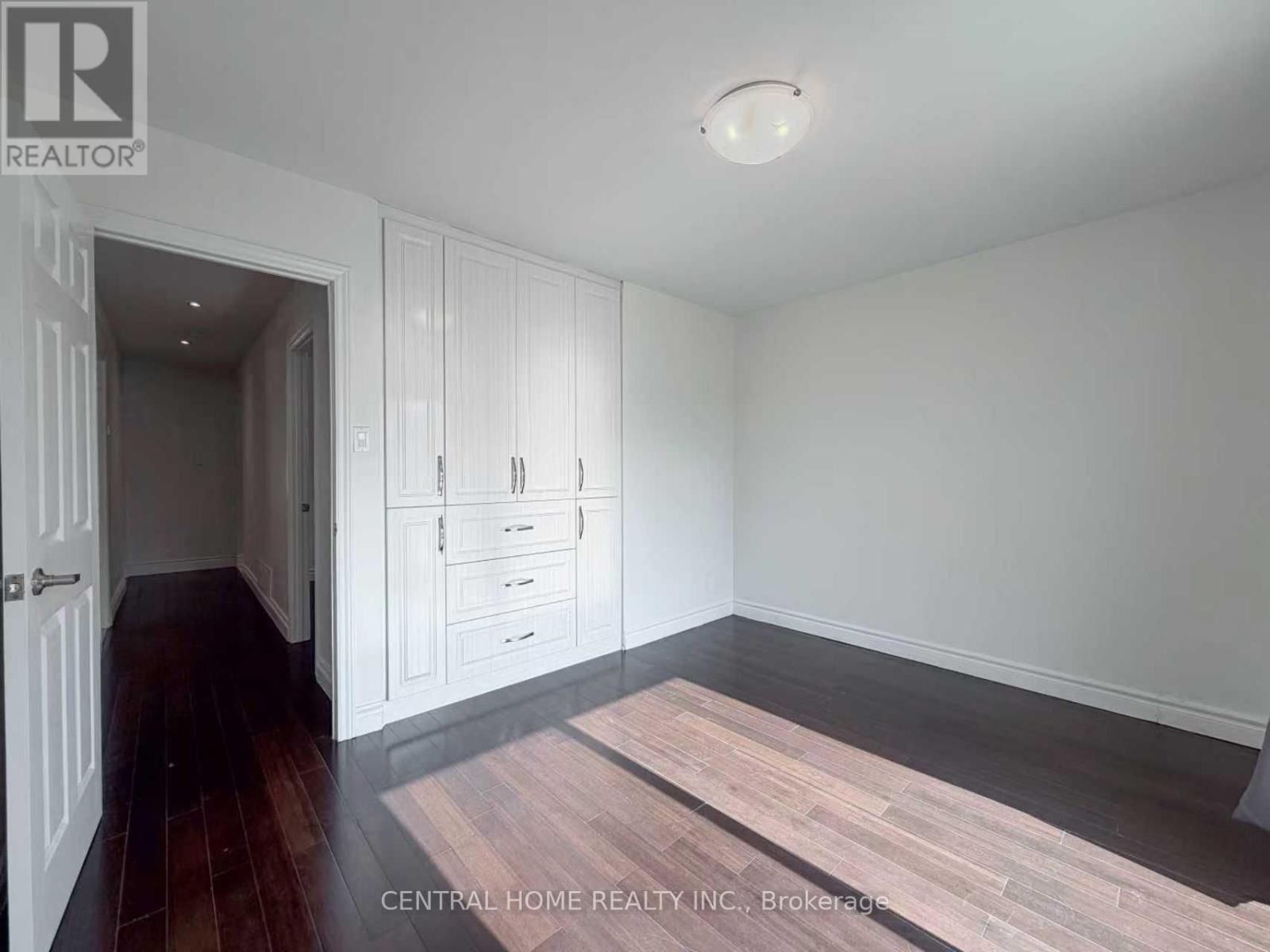 Main - 11 TINETA CRESCENT Image 17