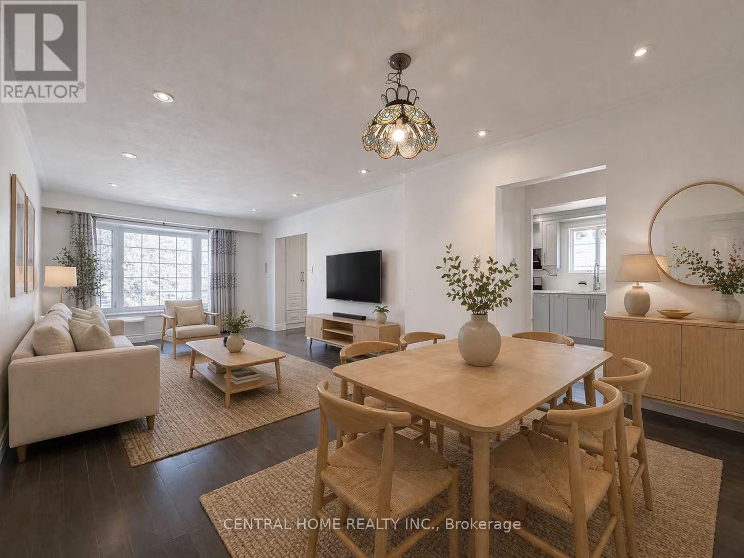 Main - 11 TINETA CRESCENT Image 8