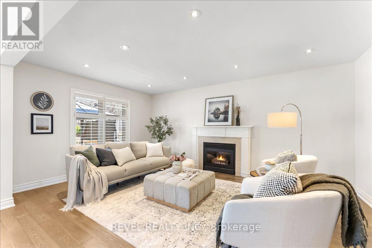 30 LINDERWOOD DRIVE Image 10