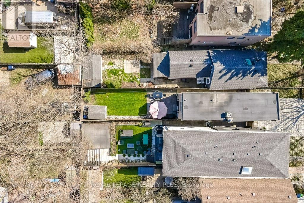 55 RHODES AVENUE Image 42