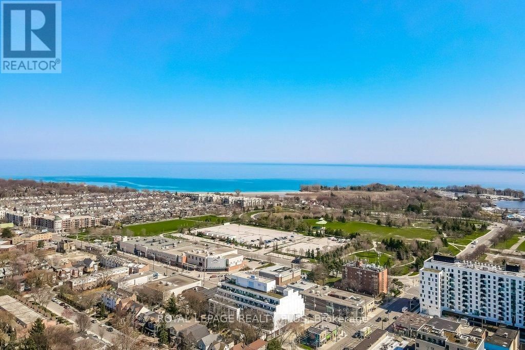 55 RHODES AVENUE Image 45