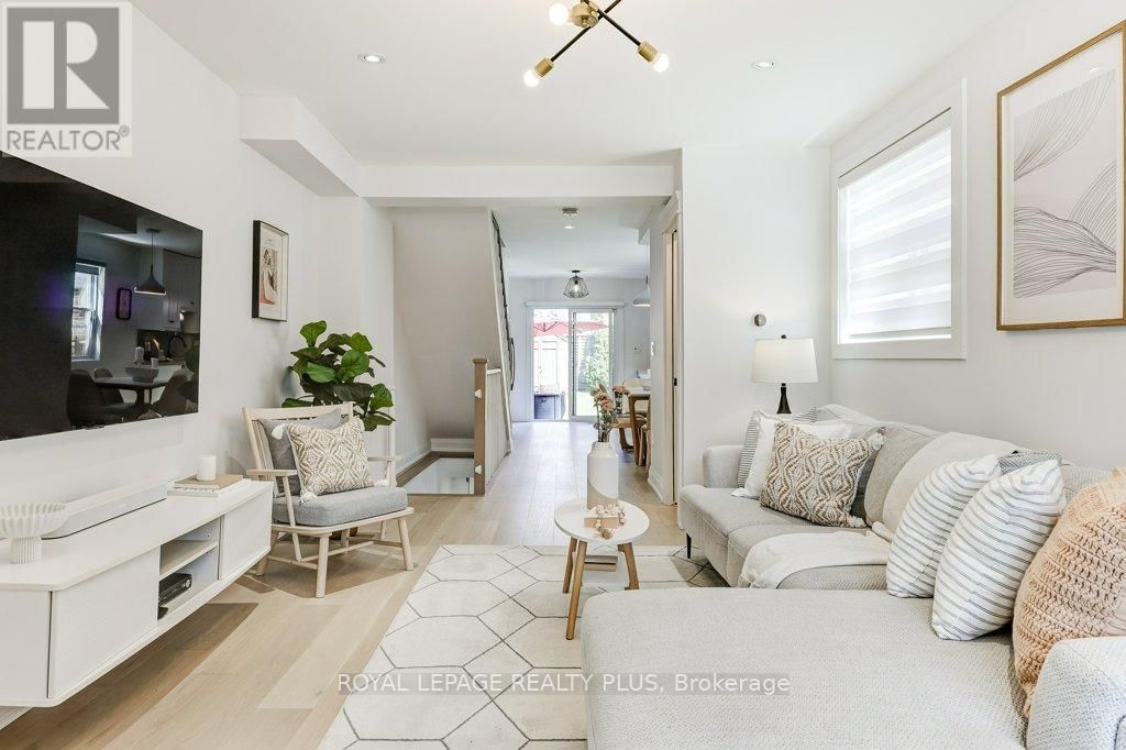 55 RHODES AVENUE Image 5