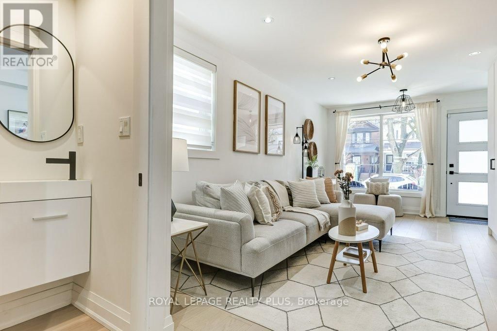 55 RHODES AVENUE Image 9