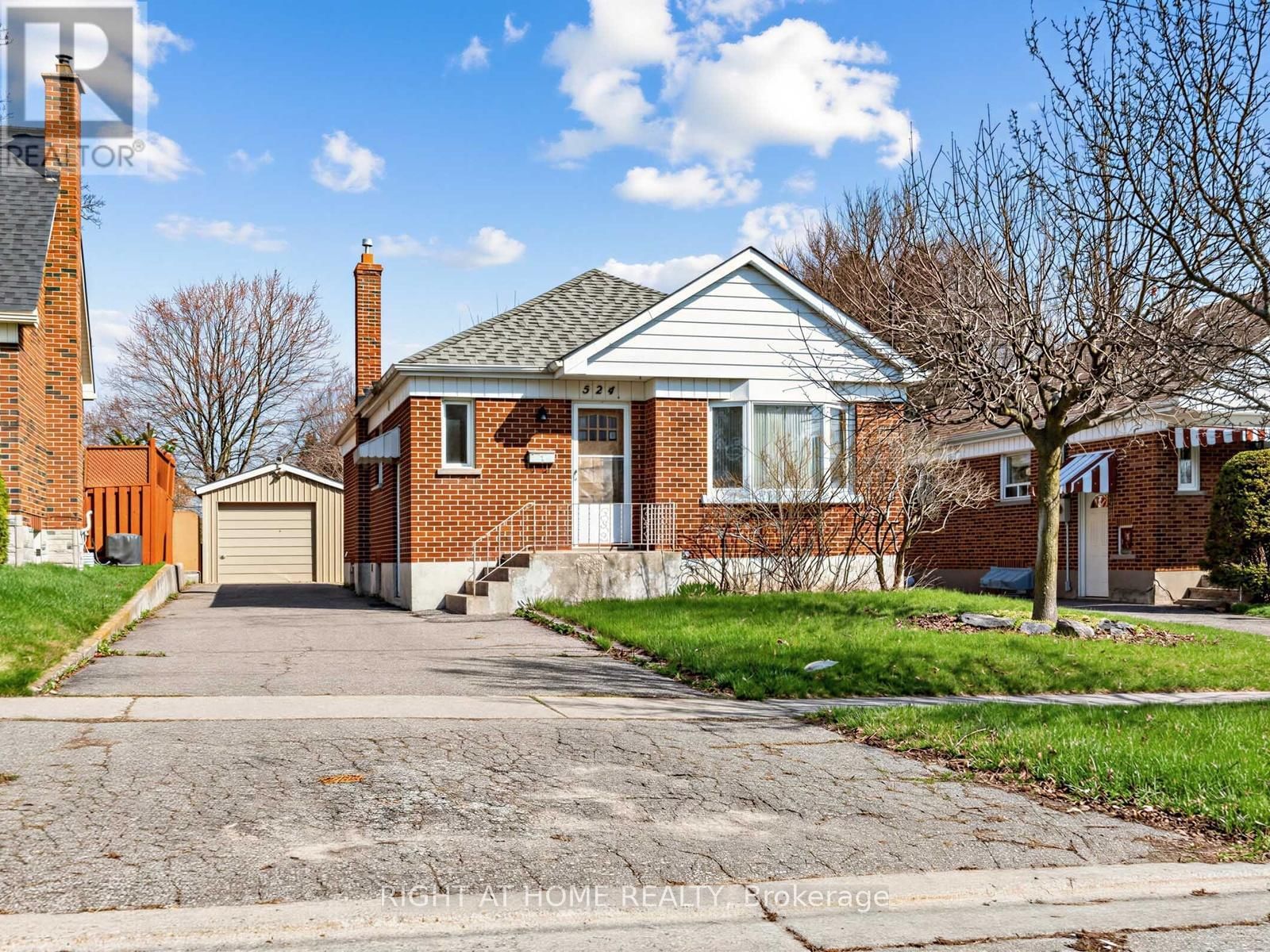 524 COLBORNE STREET EAST Image 1