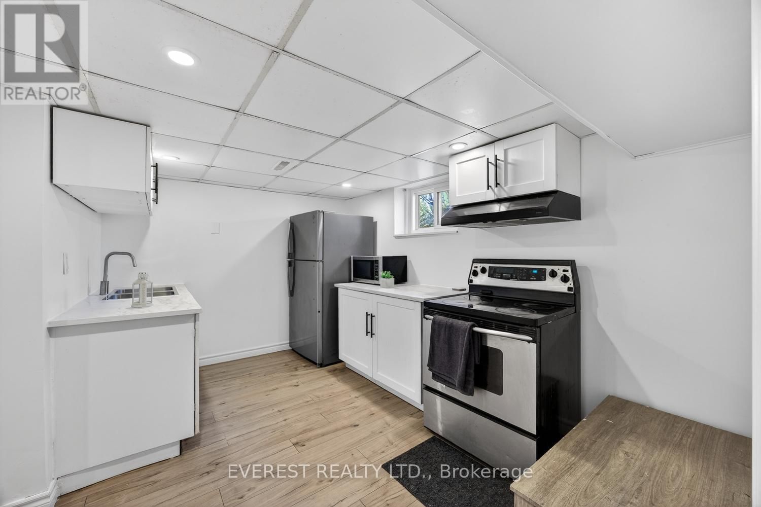 80 NELSON STREET Image 26