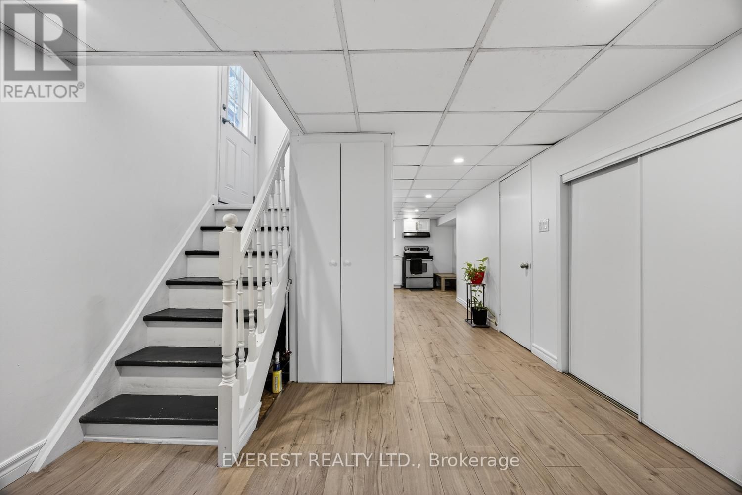 80 NELSON STREET Image 28