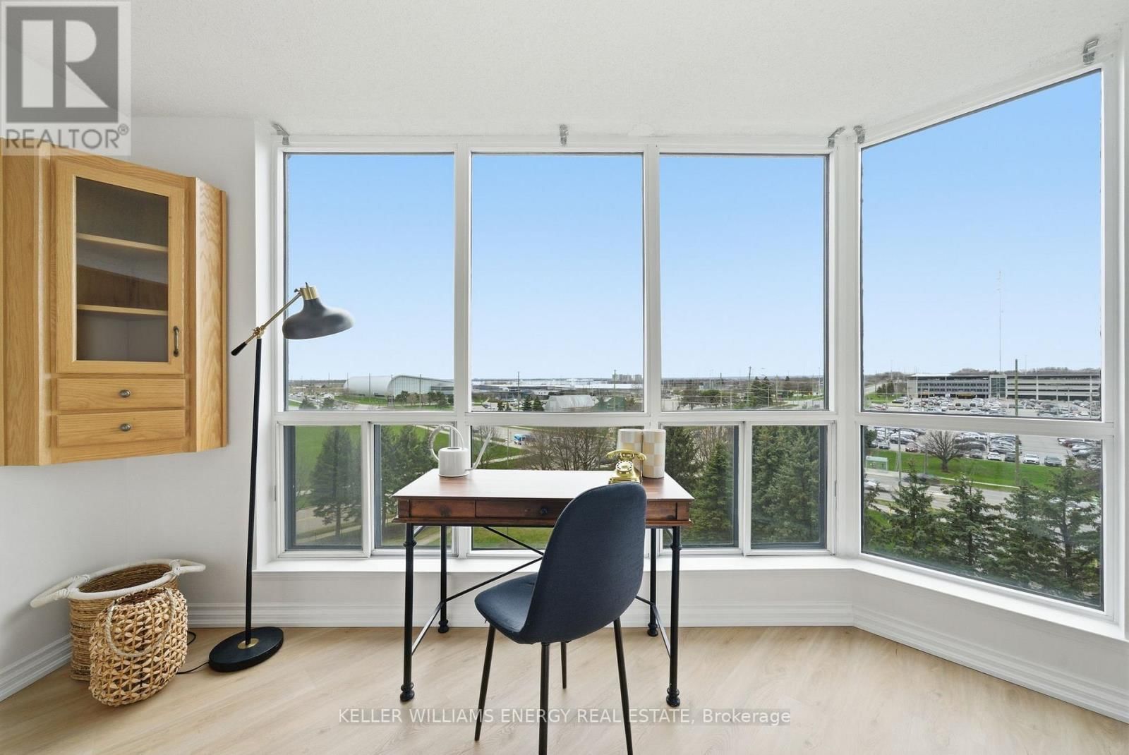 610 - 360 WATSON STREET WEST Image 14