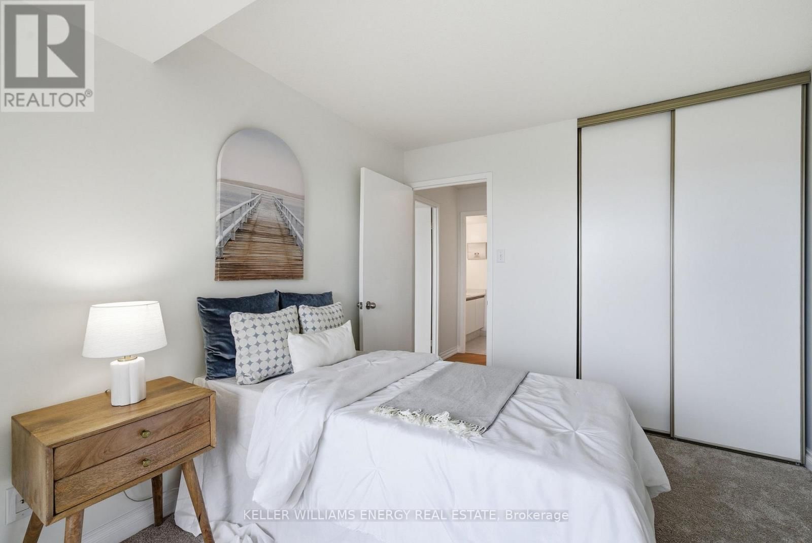 610 - 360 WATSON STREET WEST Image 17