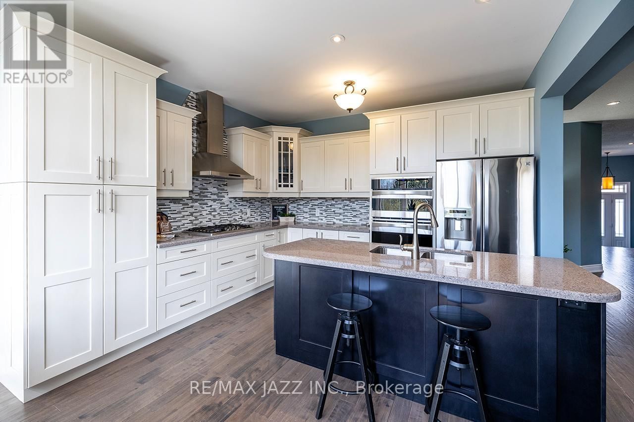 43 ELMER ADAMS DRIVE Image 12